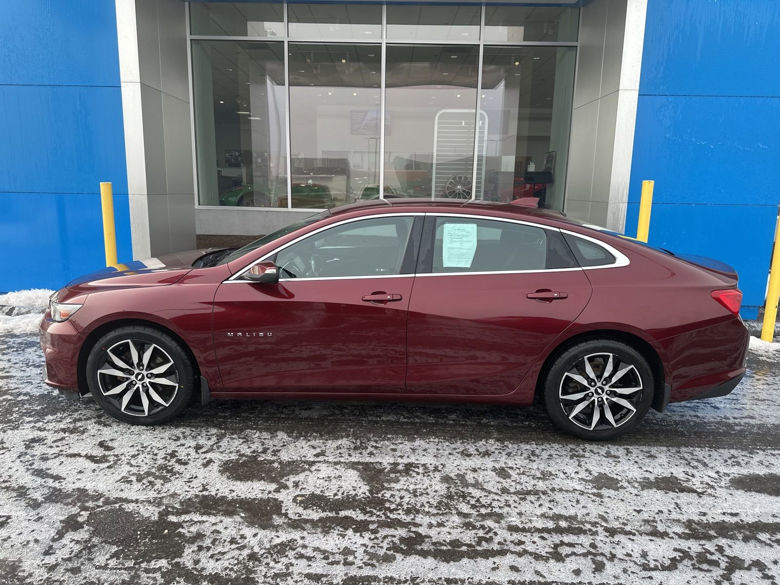 Used 2016 Chevrolet Malibu LT FWD image 8
