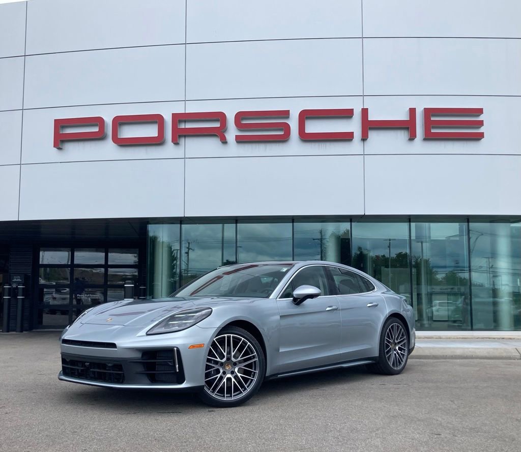 New 2025 Porsche Panamera