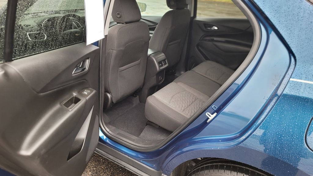 Used 2021 Chevrolet Equinox LT image 25