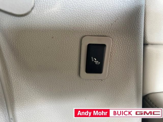 Used 2017 GMC Yukon Denali AWD/4WD image 34