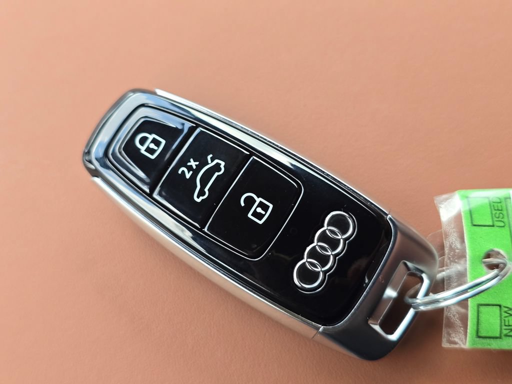 New 2026 Audi Q8 Prestige AWD/4WD image 33
