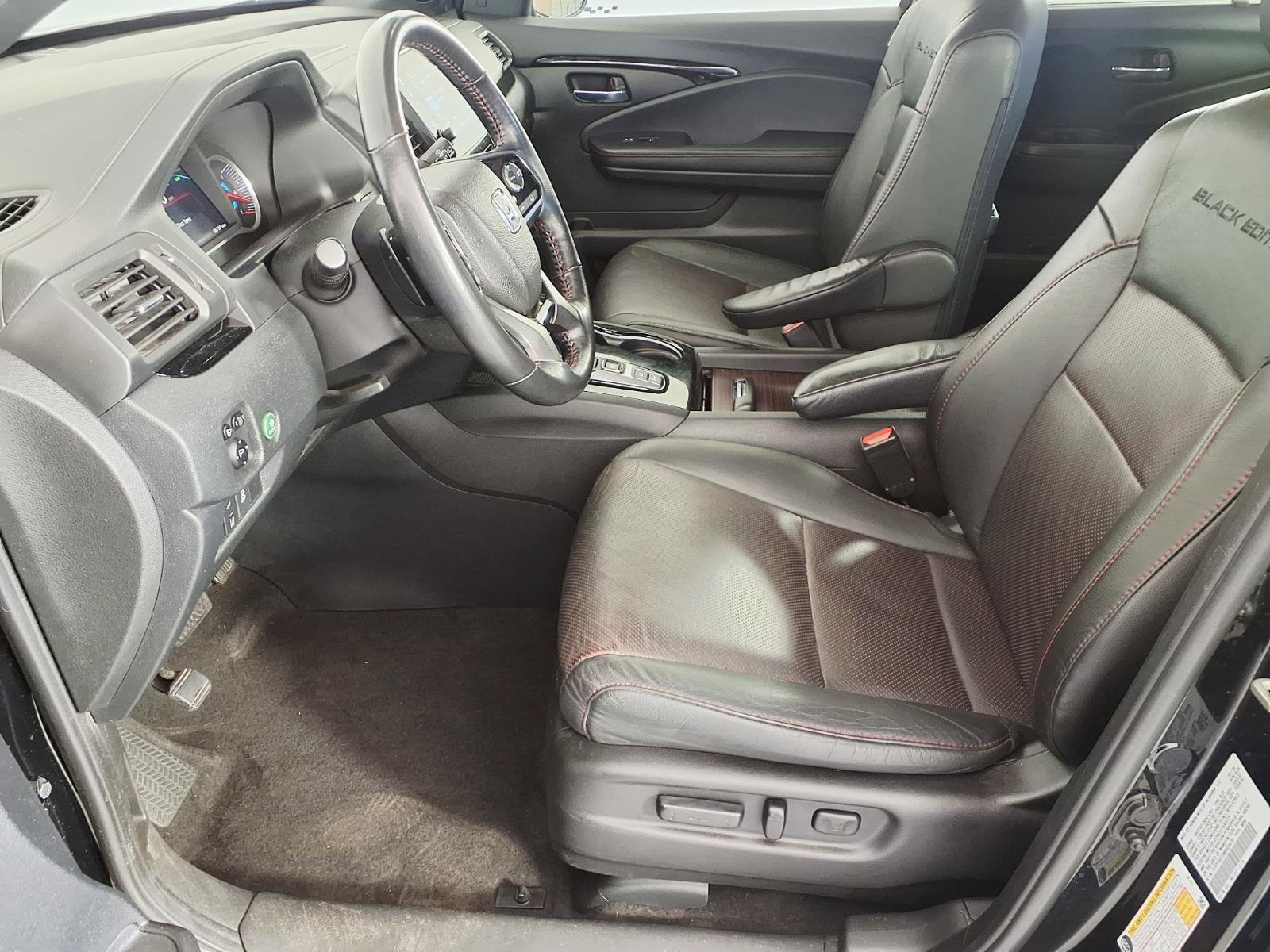 Used 2021 Honda Pilot Black Edition image 12