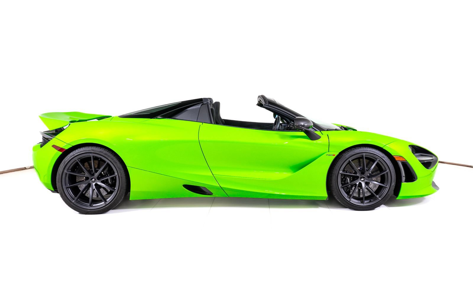 Used 2022 McLaren 720S Performance RWD image 8