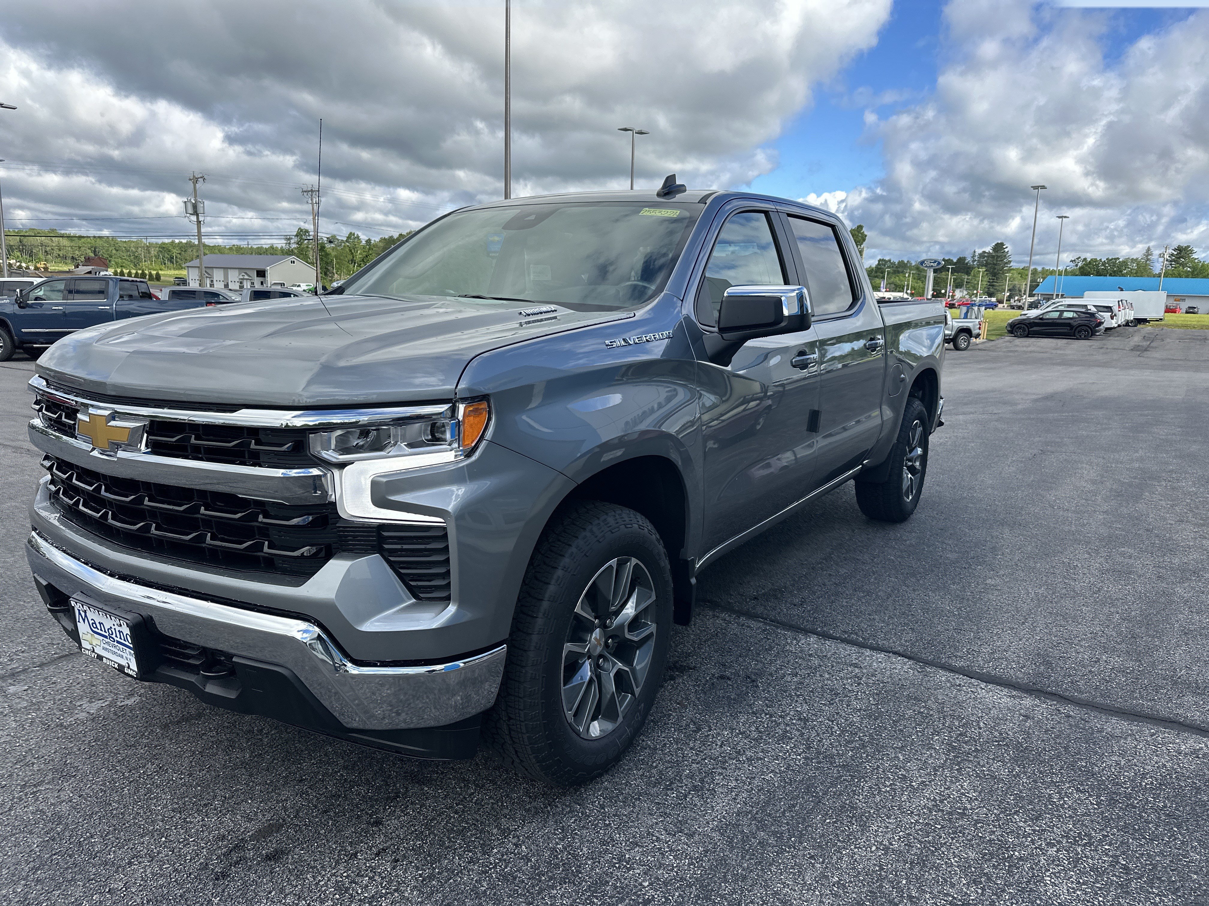 New 2026 Chevrolet Silverado 1500 LT AWD/4WD image 3