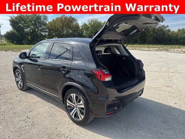 Used 2024 Mitsubishi Outlander Sport SE image 4