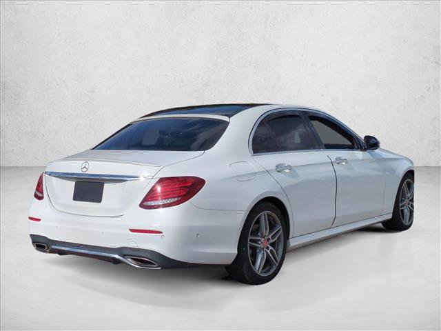 Used 2017 Mercedes-Benz E 300 image 5