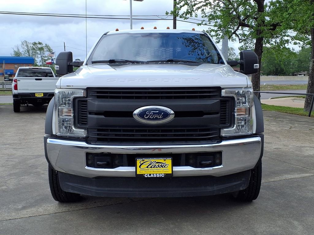 Used 2018 Ford F450 XL w/ Power Equipment Group image 3