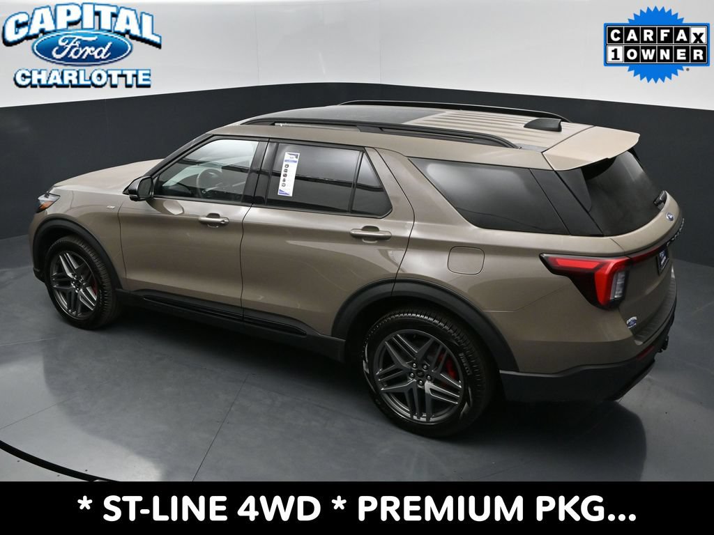 Used 2026 Ford Explorer ST-Line w/ ST-Line Street Pack AWD/4WD image 32