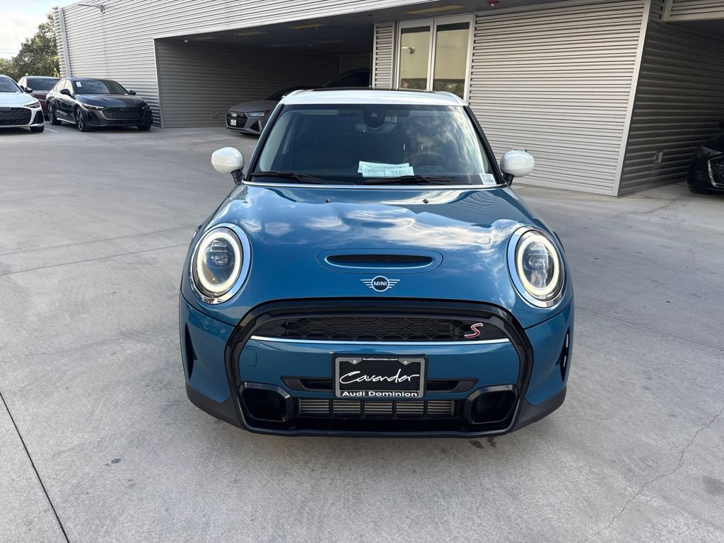Used 2024 MINI Cooper S w/ Signature Upholstery Package FWD image 2