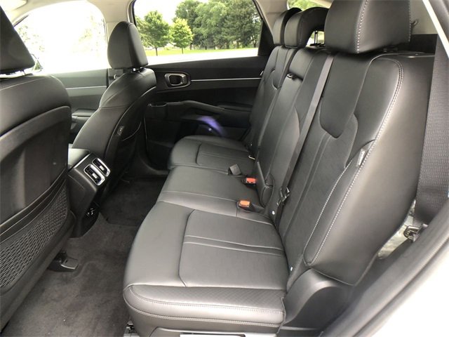 New 2025 Kia Sorento S image 22