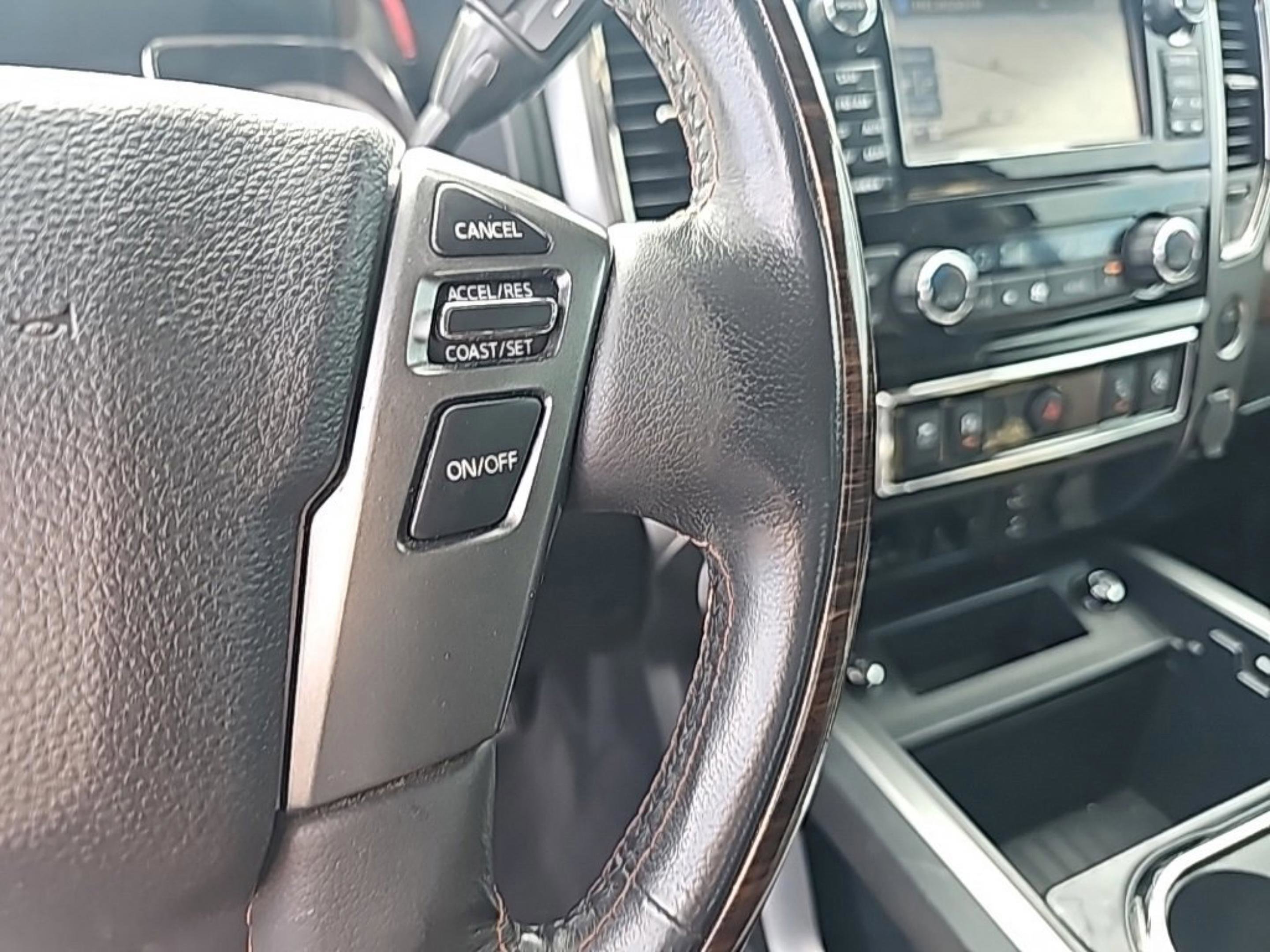 Used 2018 Nissan Titan Platinum Reserve w/ Platinum Utility Package image 17