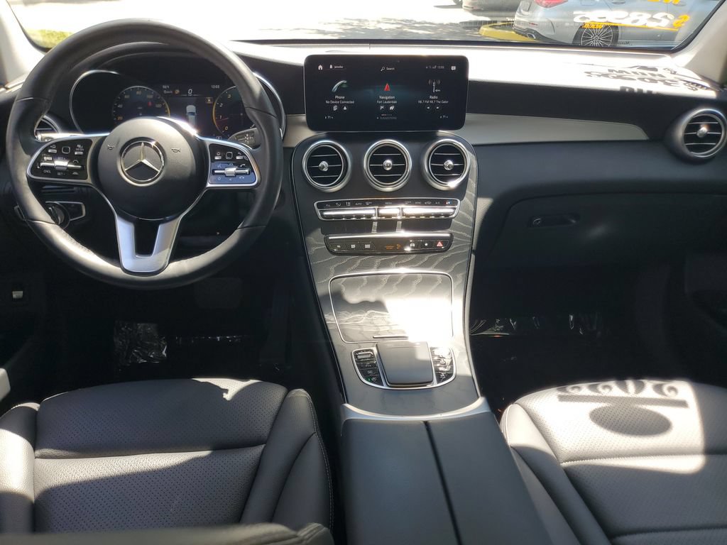 Used 2022 Mercedes-Benz GLC 300 4MATIC image 13