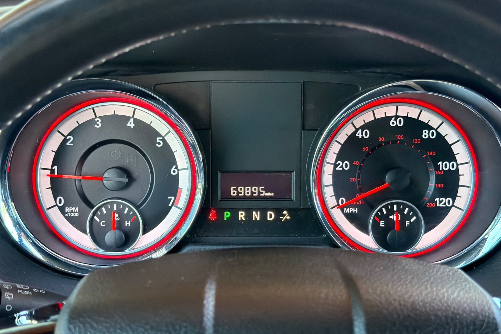 Used 2019 Dodge Grand Caravan SXT FWD image 25
