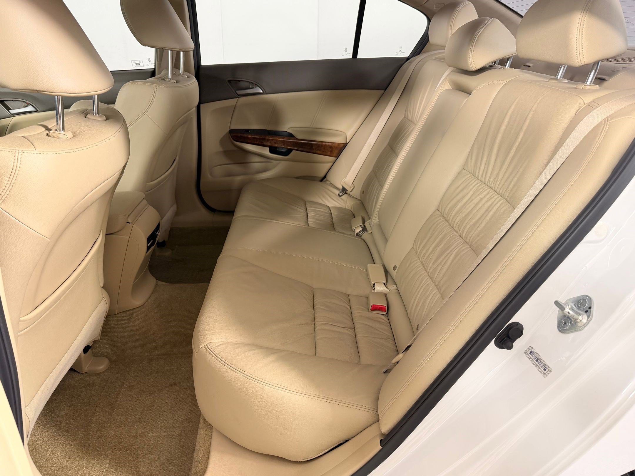 Used 2010 Honda Accord EX-L image 15