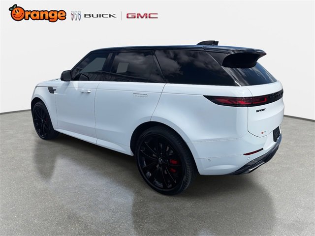 Used 2023 Land Rover Range Rover Sport SE Dynamic image 5