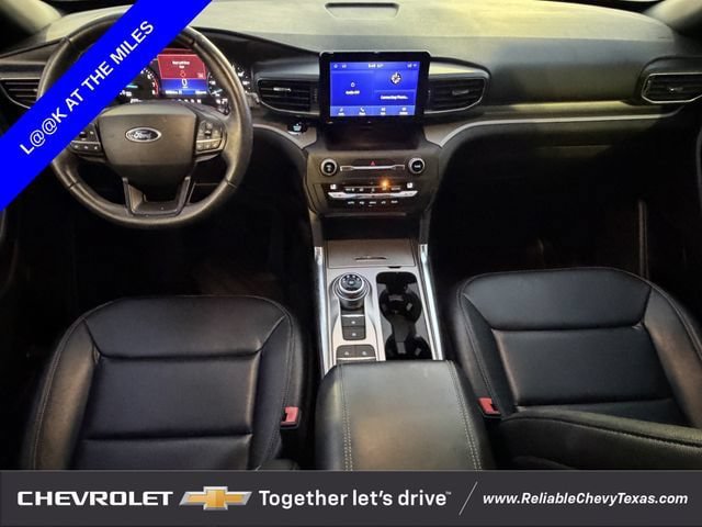 Used 2020 Ford Explorer XLT w/ Equipment Group 202A RWD image 11