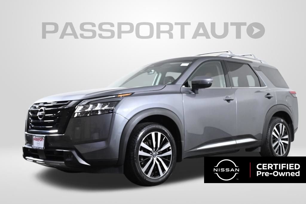 Certified 2024 Nissan Pathfinder Platinum w/ Black Appearance Package AWD/4WD image 1