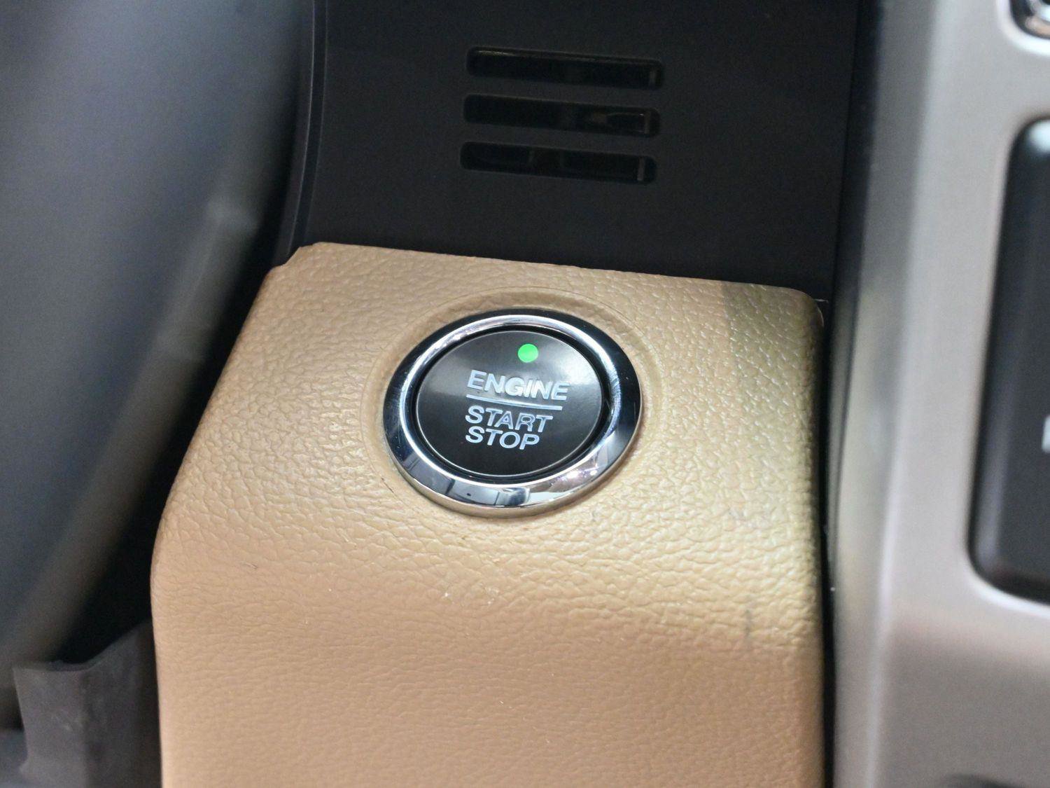 Used 2021 Ford F250 Lariat w/ Lariat Ultimate Package image 29