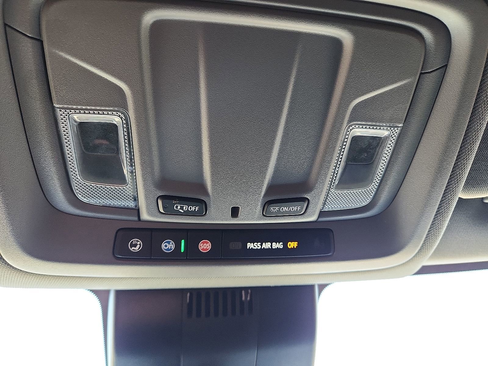 Used 2024 GMC Sierra 1500 Elevation image 14