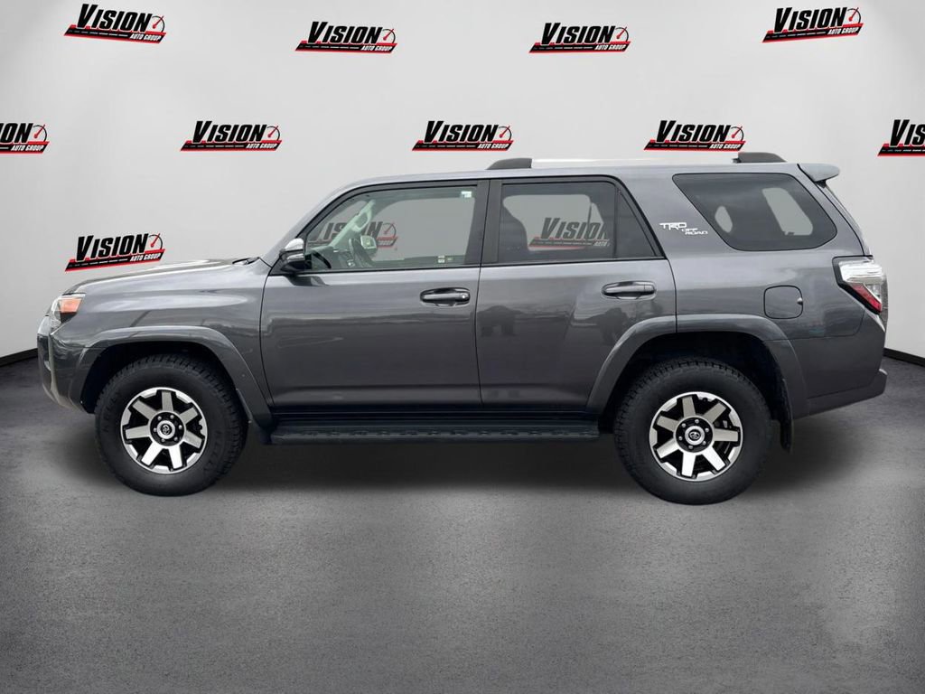 Used 2018 Toyota 4Runner TRD Off-Road Premium image 8