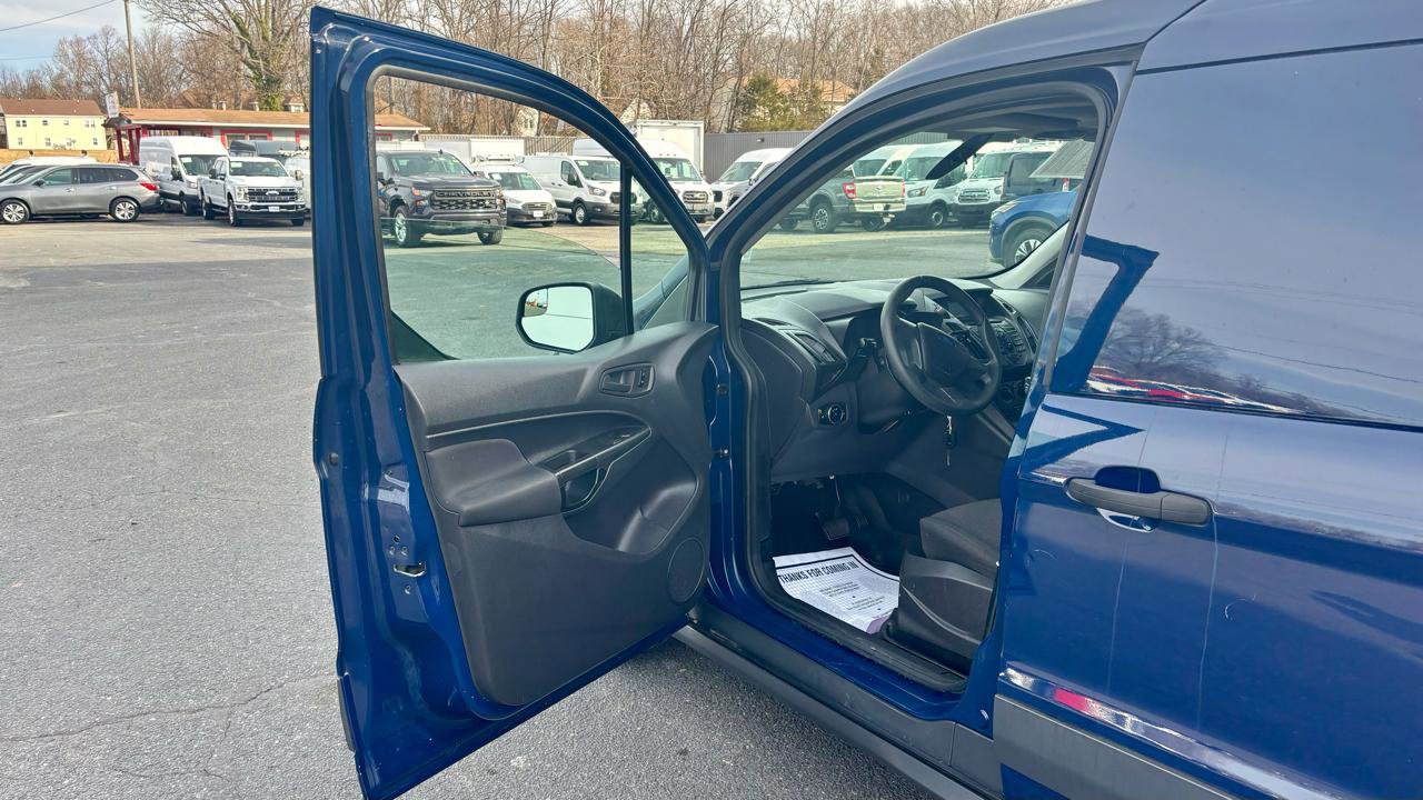 Used 2018 Ford Transit Connect XL image 15