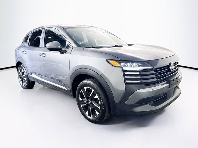 Certified 2025 Nissan Kicks SV AWD/4WD image 3