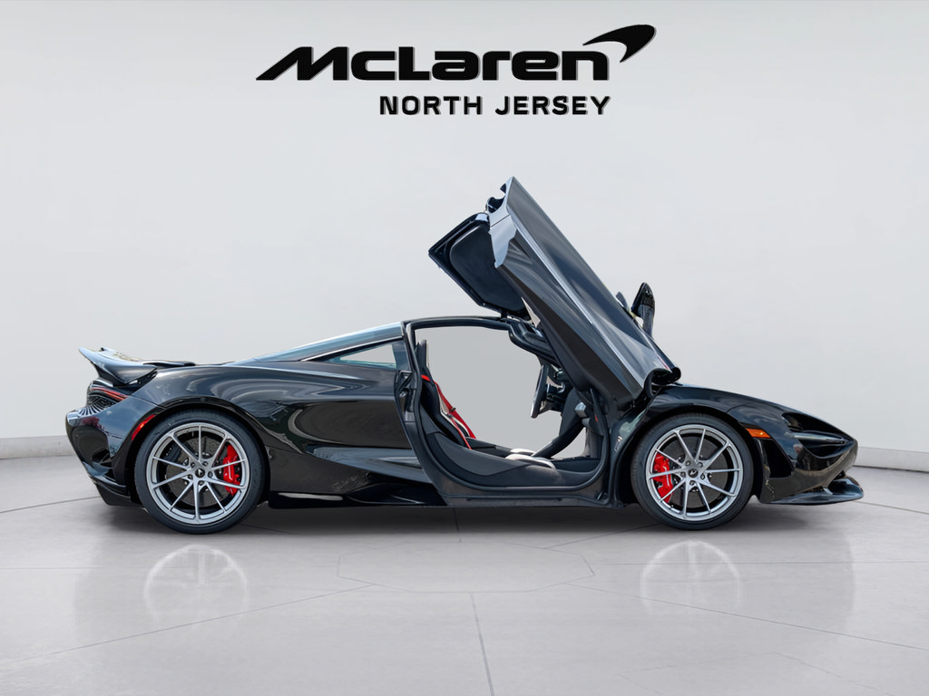 New 2026 McLaren 750S RWD image 8