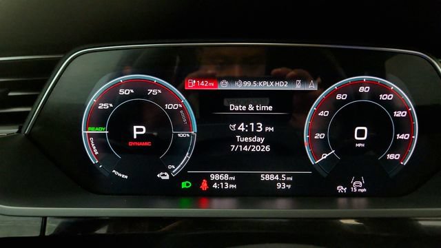 Used 2024 Audi Q8 e-tron Prestige AWD/4WD image 59