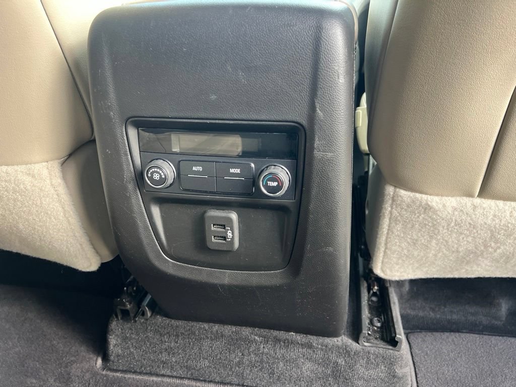Used 2020 Buick Enclave Essence FWD image 17