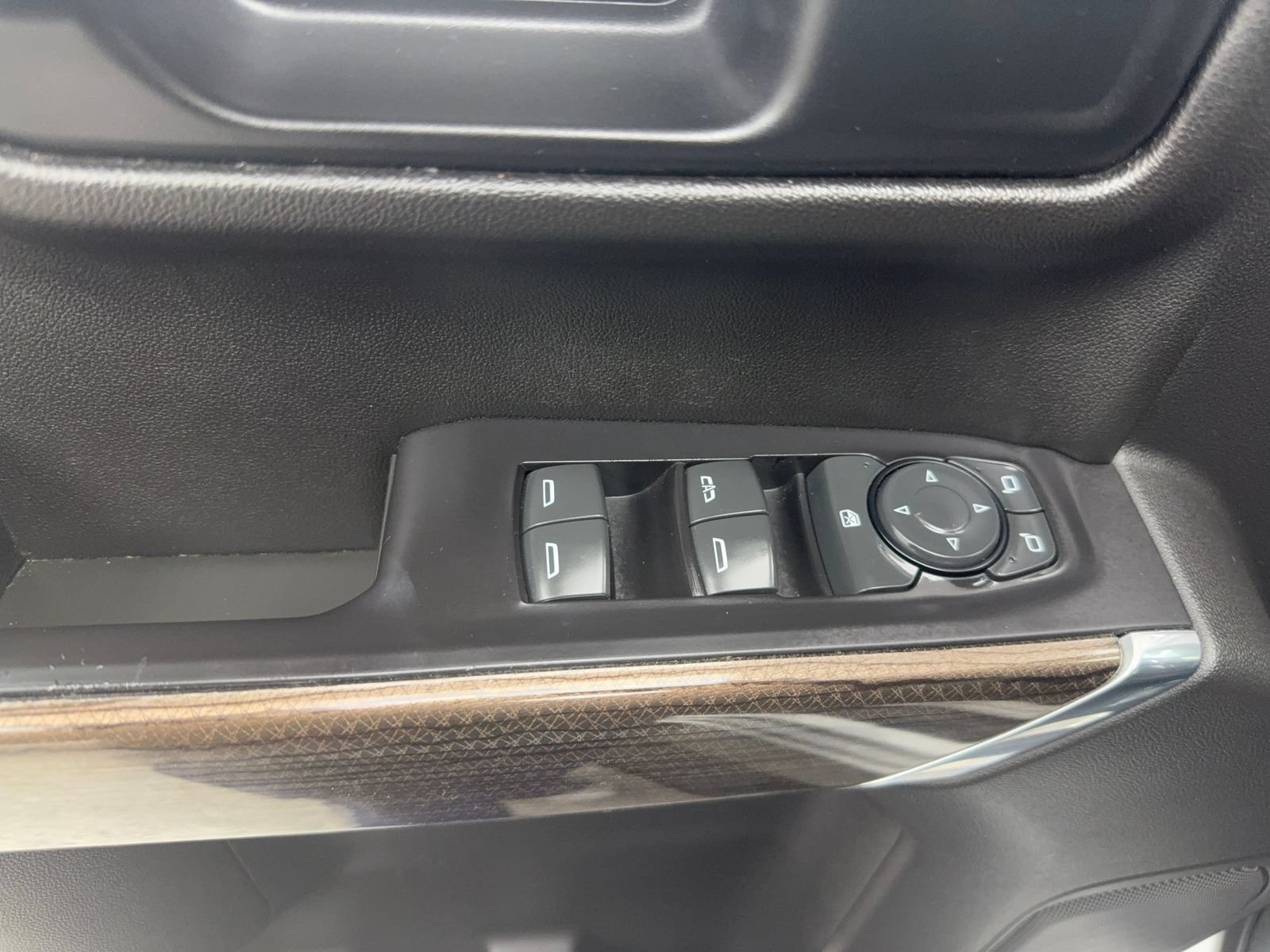 Used 2019 Chevrolet Silverado 1500 LT w/ All-Star Edition RWD image 22