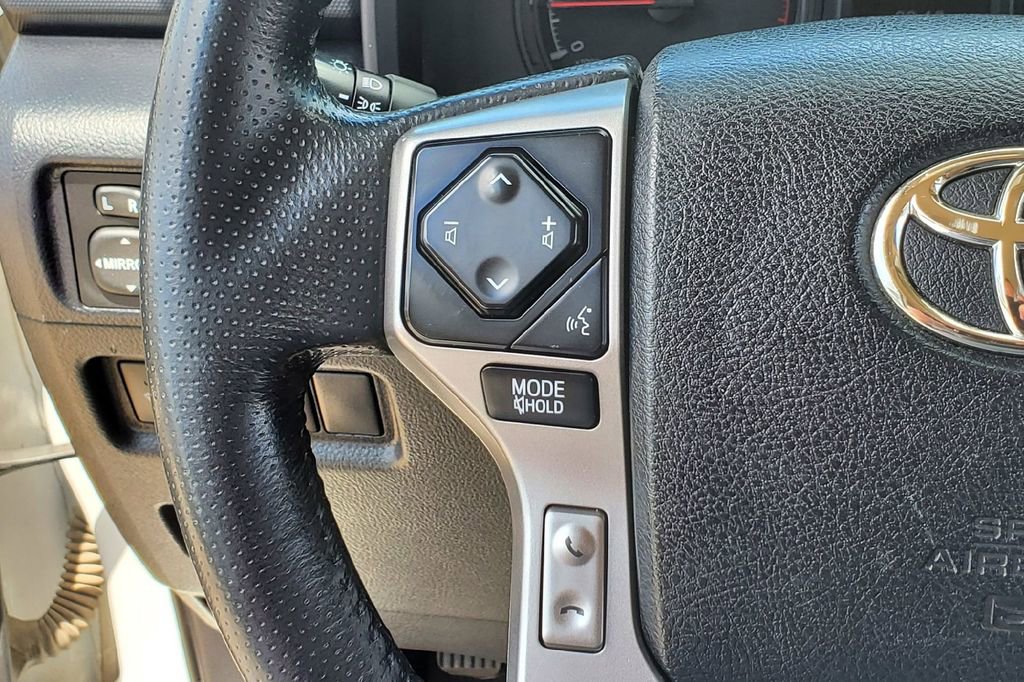 Used 2020 Toyota 4Runner SR5 Premium AWD/4WD image 7