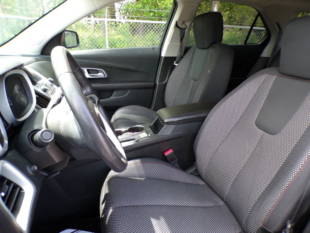 Used 2015 Chevrolet Equinox LT w/ Driver Convenience Package FWD image 13
