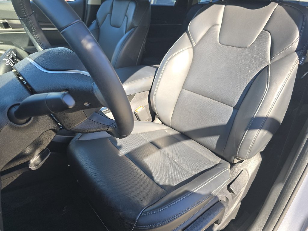 Used 2024 Kia Telluride LX FWD image 22