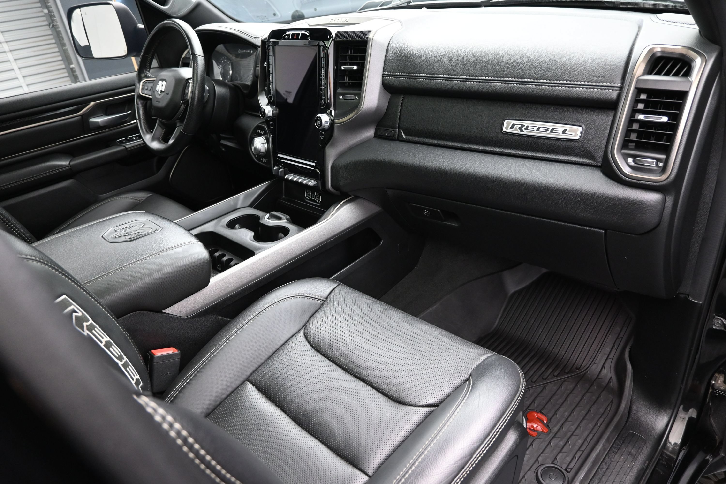 Used 2020 RAM 1500 Rebel w/ Rebel Level 2 Equipment Group AWD/4WD image 40