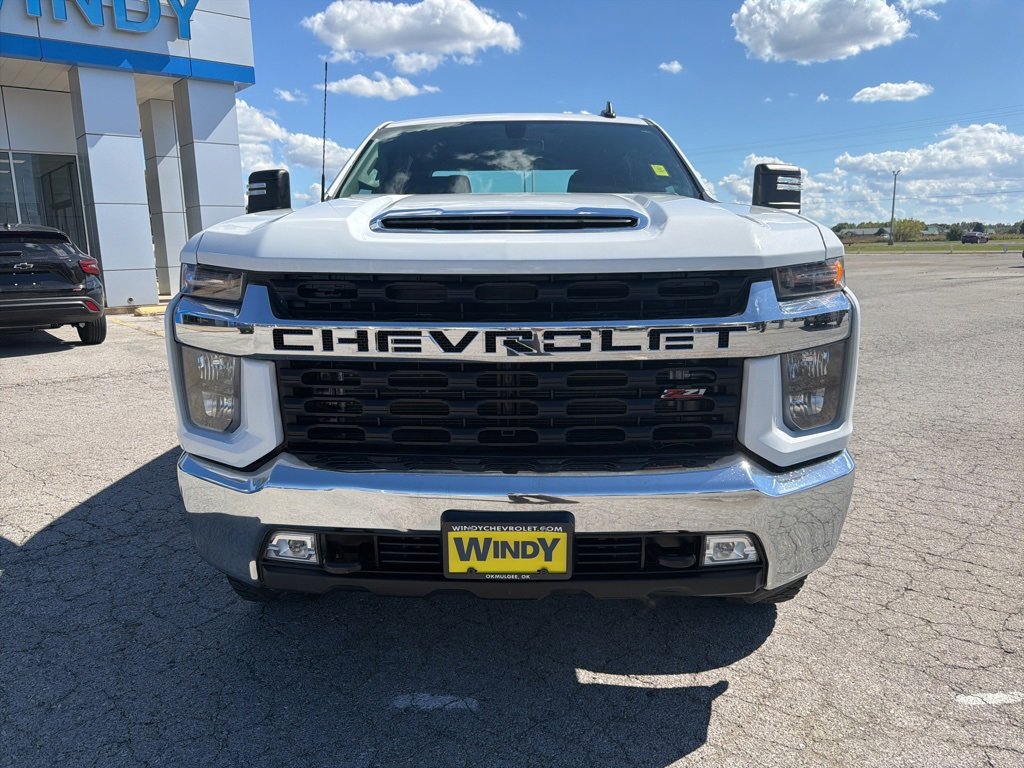 Used 2023 Chevrolet Silverado 2500 LT w/ Convenience Package image 2