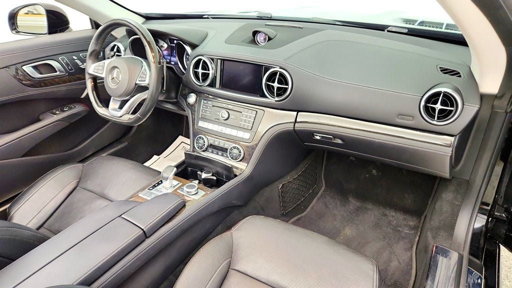 Used 2018 Mercedes-Benz SL 450 w/ Premium I Package image 22