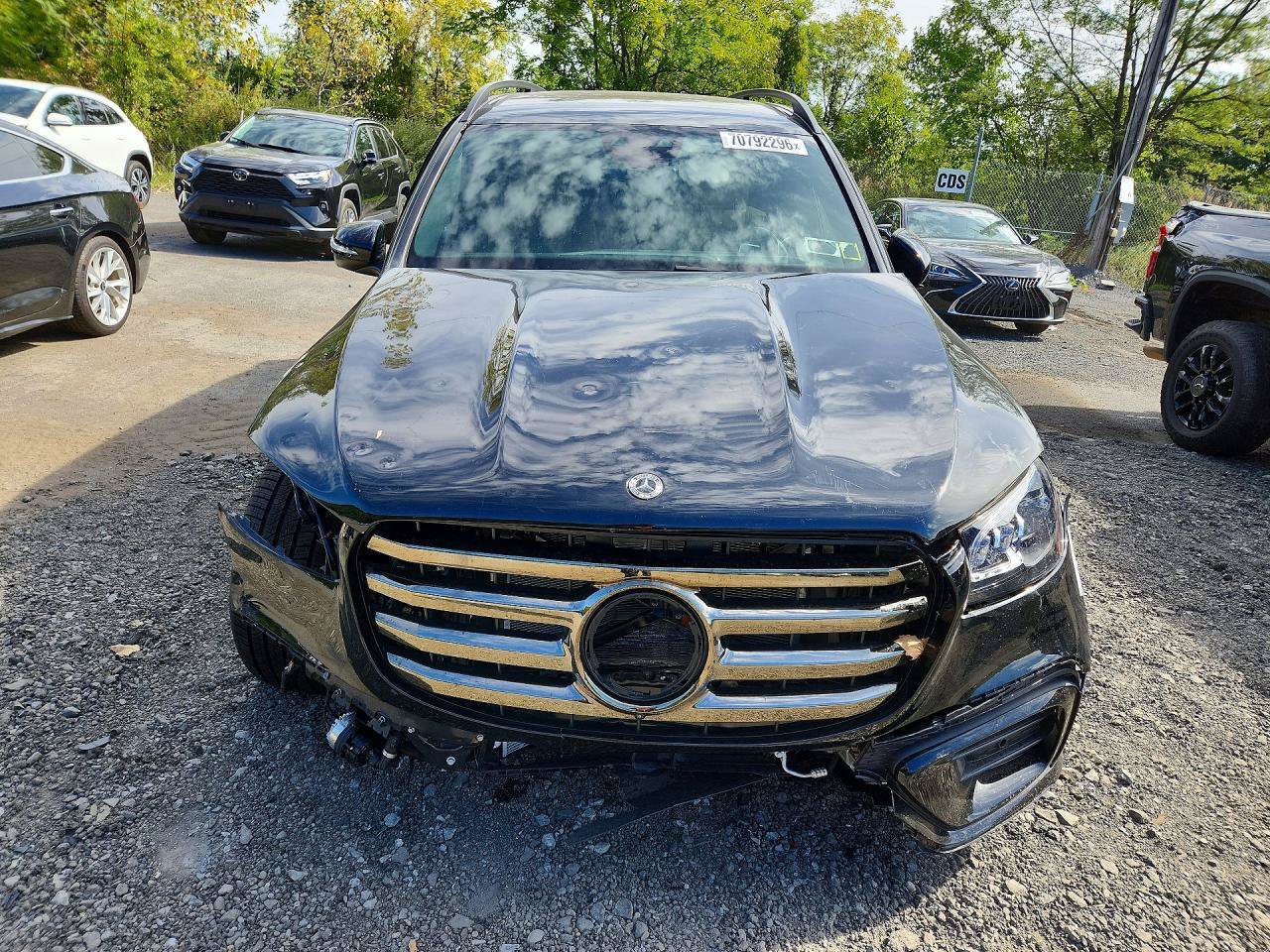 Used 2026 Mercedes-Benz GLS 450 4MATIC image 2