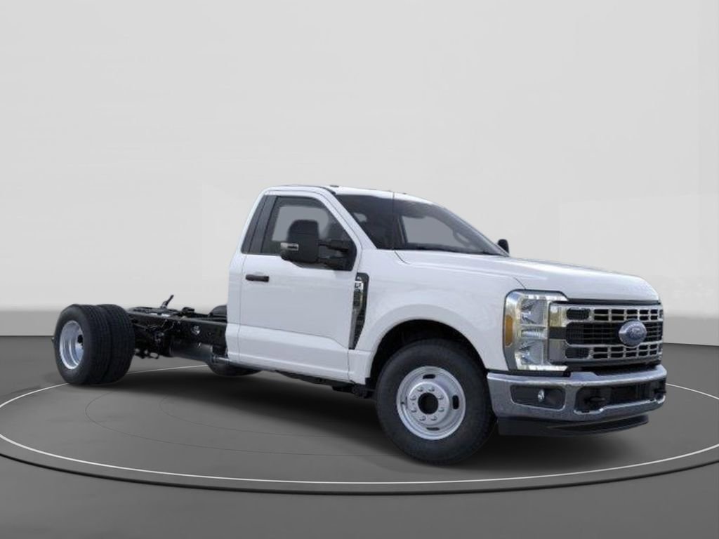 New 2026 Ford F350 XL w/ XL Chrome Package RWD image 7