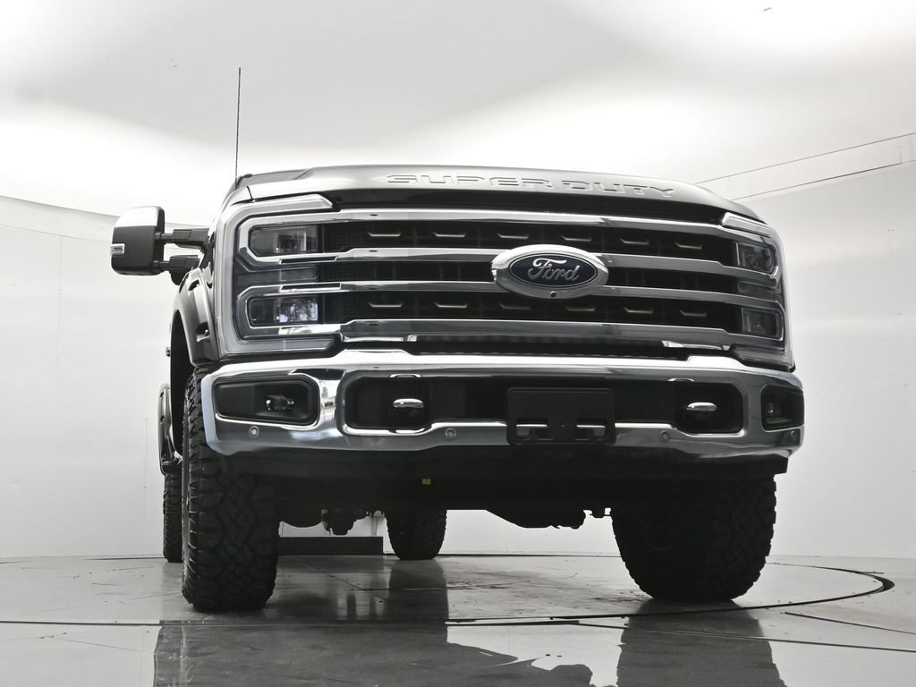 Used 2023 Ford F350 King Ranch w/ Tremor Off-Road Package AWD/4WD image 40