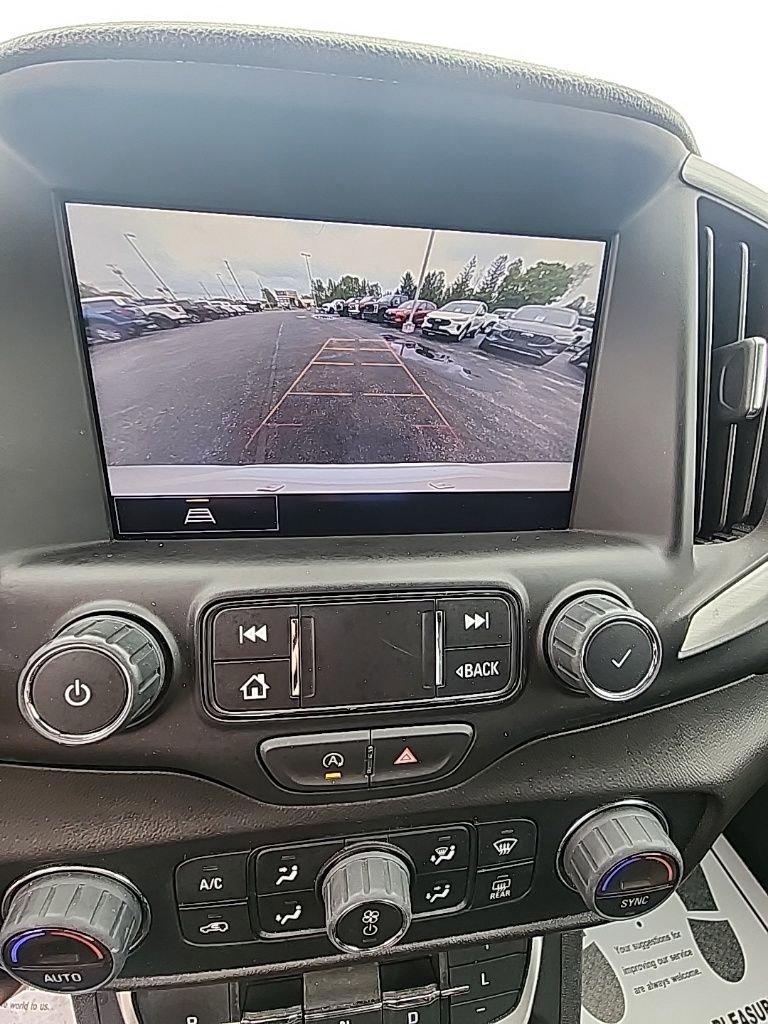 Used 2023 GMC Terrain SLT image 23