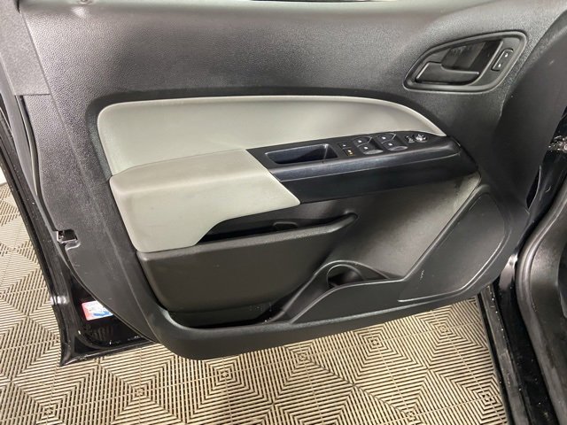 Used 2020 Chevrolet Colorado W/T w/ WT Convenience Package image 17
