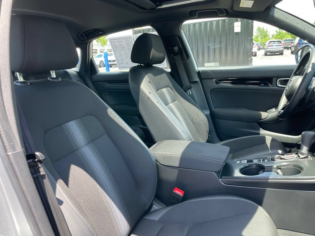 Certified 2025 Honda Civic Sport image 30