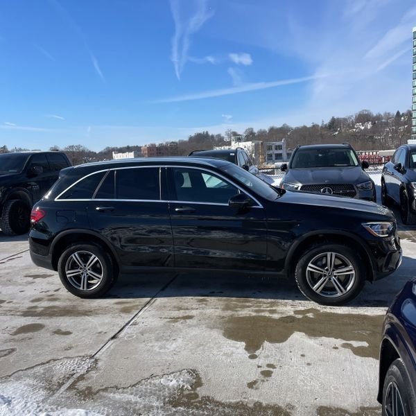 Used 2022 Mercedes-Benz GLC 300 4MATIC image 6