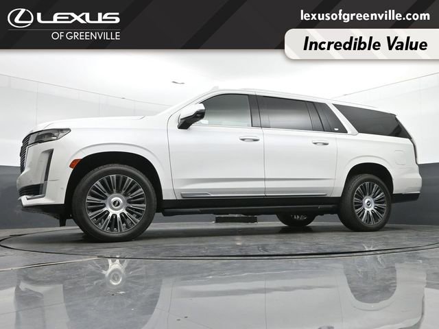 Used 2023 Cadillac Escalade ESV Premium Luxury AWD/4WD image 38