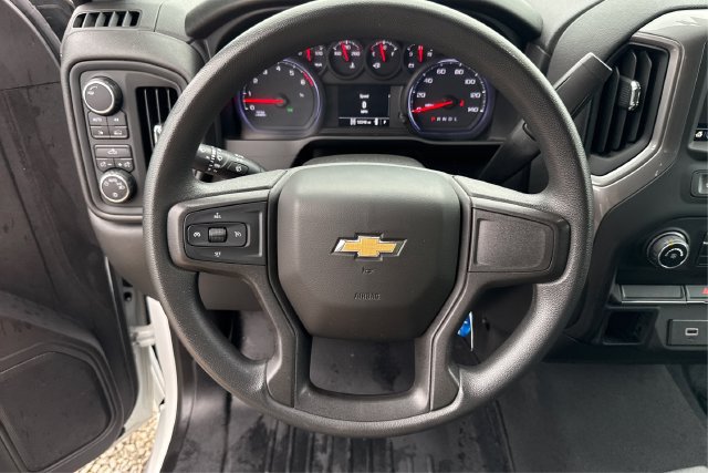 Used 2019 Chevrolet Silverado 1500 Custom AWD/4WD image 16