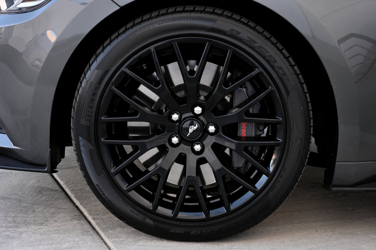Used 2015 Ford Mustang GT Premium w/ GT Performance Package image 38