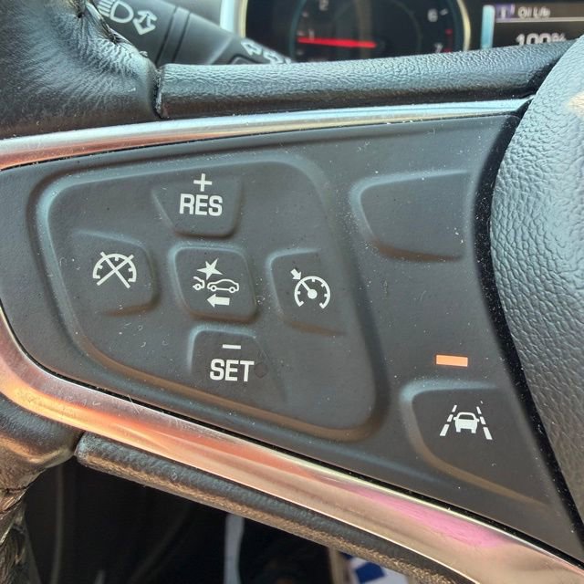 Used 2018 Chevrolet Malibu LT w/ True North Edition image 24