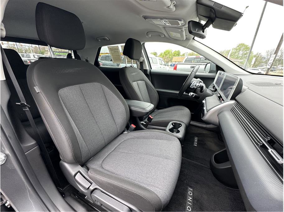 Used 2024 Hyundai Ioniq 5 SEL AWD/4WD image 15