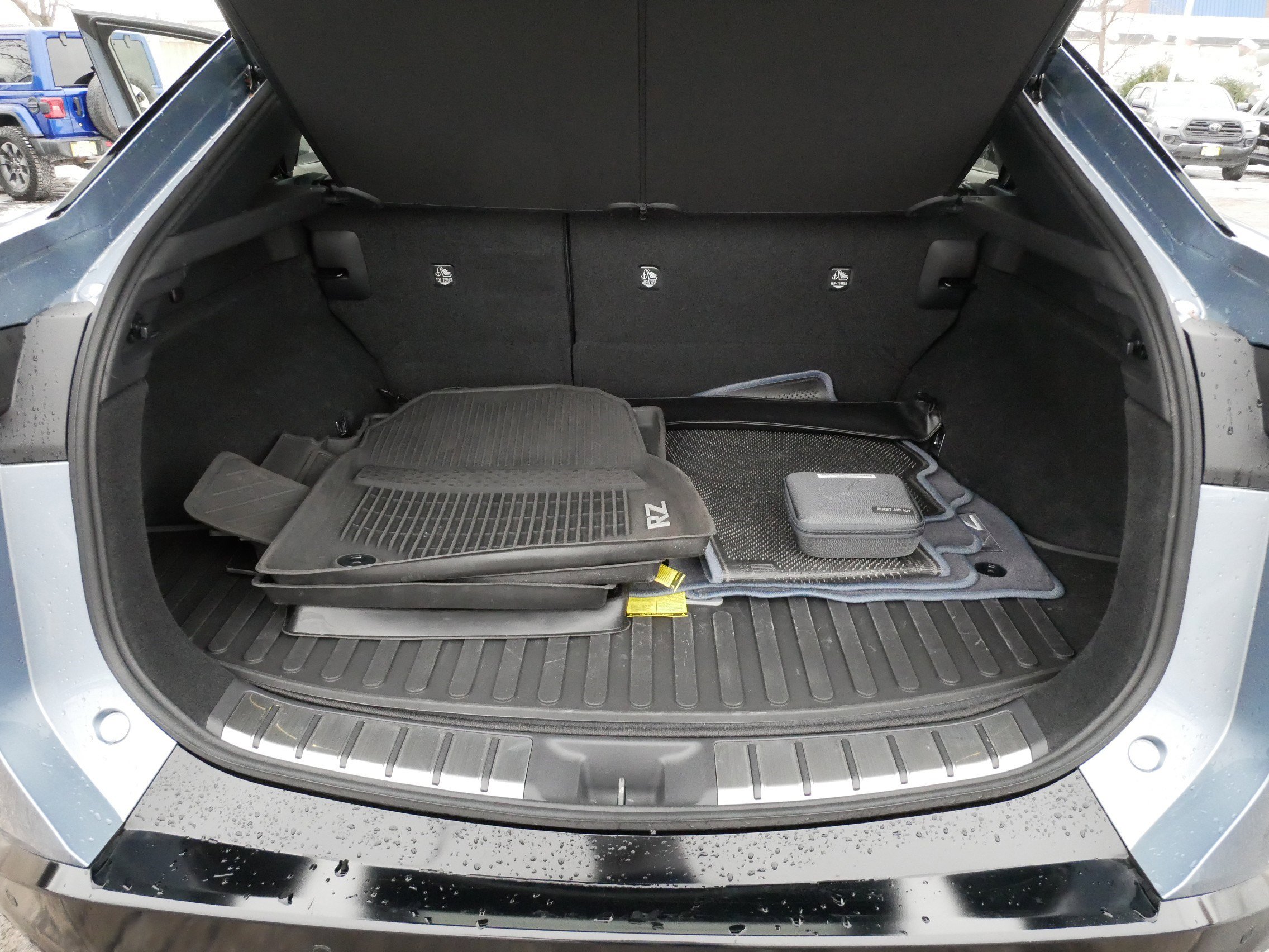 Used 2023 Lexus RZ 450e Premium w/ Technology Package image 18