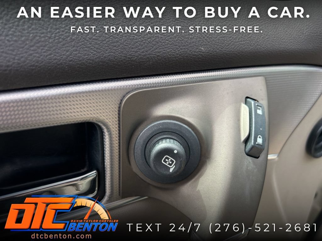 Used 2014 Lincoln MKX AWD w/ Equipment Group 101A image 14
